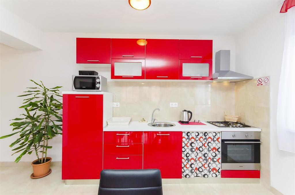 Apartments Branka Трогир Экстерьер фото