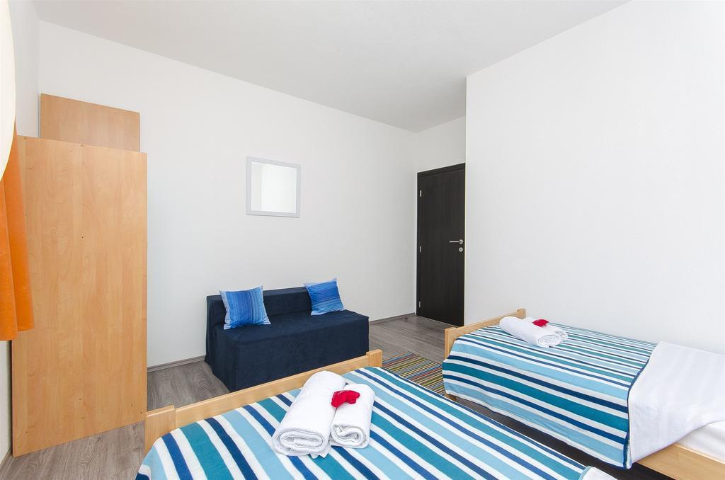 Apartments Branka Трогир Экстерьер фото