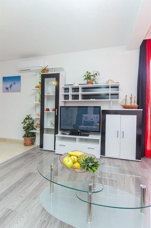 Apartments Branka Трогир Экстерьер фото